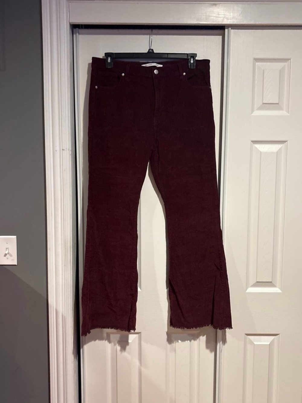 Women's Corduroy Jeans in Deep Burgundy
